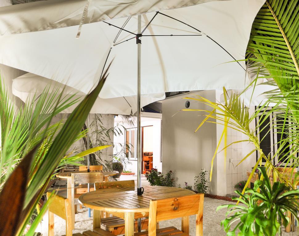 Guraidhoo Inn Bilik gambar